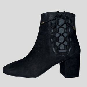 Cole Haan Black Suede Leah Bootie Lace Up Block Heel New 10